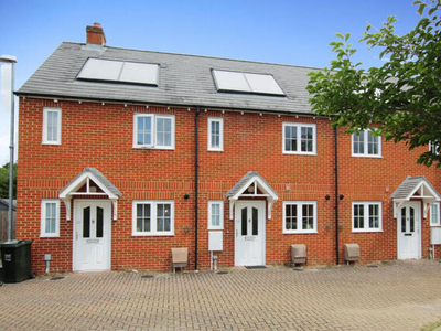 2 Bedroom Terraced House For Sale In Kidlington