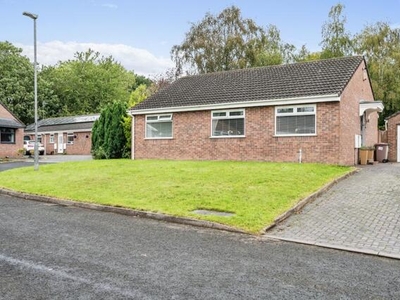3 Bedroom Bungalow For Sale In Newton-le-willows, Merseyside