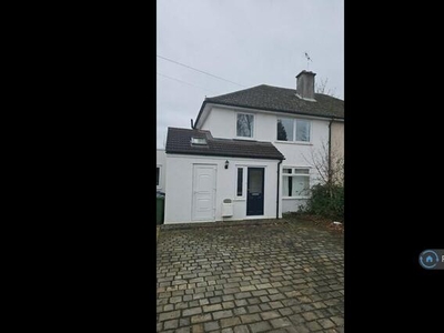 3 Bedroom Semi-detached House For Rent In Cambridge