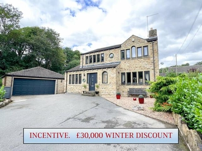 4 Bedroom Detached House For Sale In Honley, Holmfirth