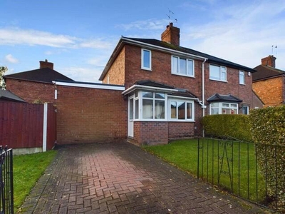 4 Bedroom Semi-detached House For Sale In Wollaton, Nottinghamshire