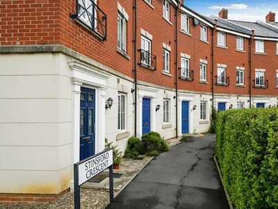 4 Bedroom Town House For Sale In Swindon