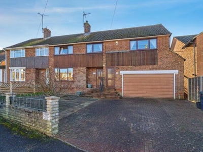 5 Bedroom Semi-detached House For Sale In Leighton Buzzard, Bedfordshire
