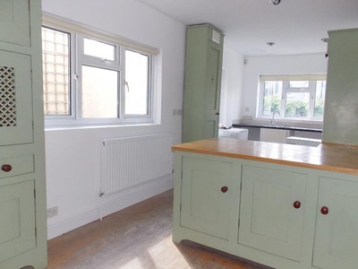 End terrace house for sale in Smeaton Road, Woodford Green IG8