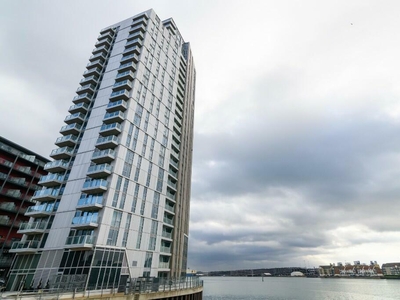 2 bedroom apartment for rent in |Ref: R203973|, Vantage Tower, Centenary Plaza, Southampton, SO19 9XH, SO19