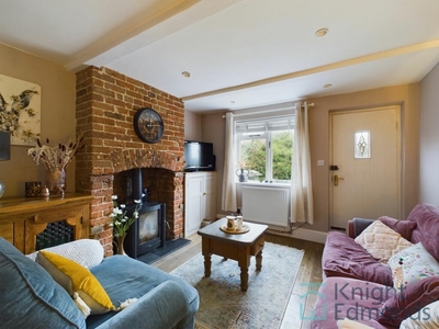 2 bedroom terraced house for sale in Forge Lane, East Farleigh, ME15