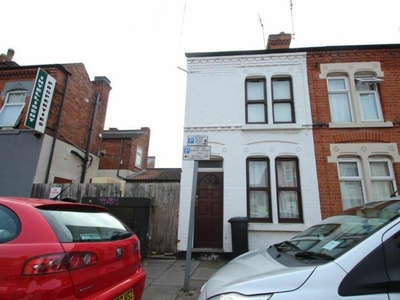 2 bedroom terraced house for rent in Saxon Street, Leicester, LE3
