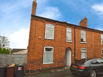 3 bedroom end of terrace house for sale in Cross Street, Lincoln, Lincolnshire, LN5