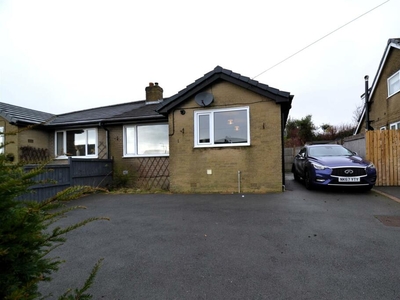 3 bedroom semi-detached bungalow for sale in Foxhill Drive, Queensbury, Bradford, BD13