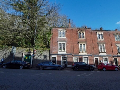 4 bedroom end of terrace house for rent in Jacobs Wells Road, Hotwells, Bristol, BS8