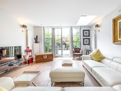 4 bedroom property for sale in Bourne Street, London, SW1W