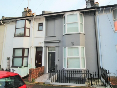 6 bedroom terraced house for sale in Upper Lewes Road, Brighton, BN2