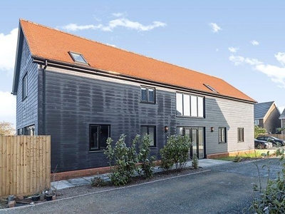 Barn conversion to rent in Hitchin Road, Biggleswade SG18