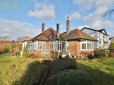 Bungalow for sale in Davyhulme Road, Urmston, Manchester M41