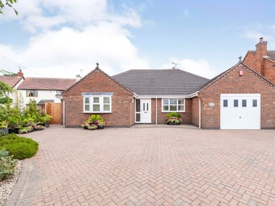 Bungalow for sale in Leicester Road, Ibstock, Leicestershire LE67
