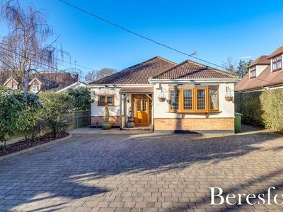 Bungalow for sale in Nags Head Lane, Brentwood CM14