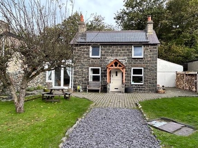 Cottage for sale in Valley Road, Llanfairfechan LL33