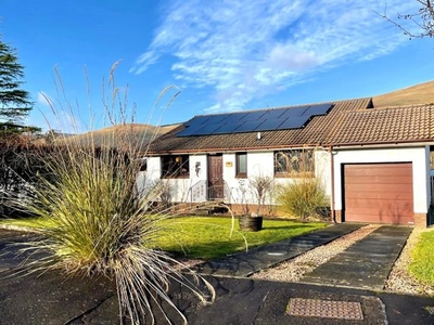 Detached bungalow for sale in 12 Golf View, Muckhart FK14