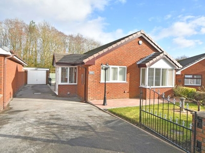Detached bungalow to rent in Cotton Wood Grove, Harrisehead, Stoke-On-Trent ST7