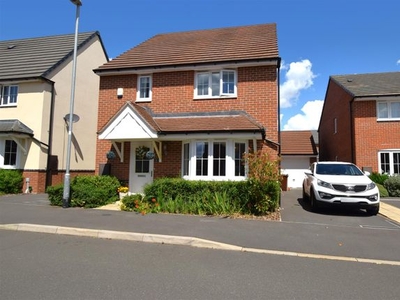 Detached house for sale in Browns Court, Farnsfield, Nottinghamshire NG22