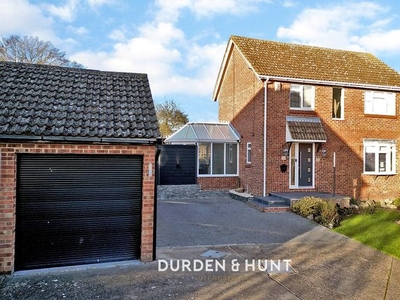 Detached house for sale in Fieldway, Pitsea, Basildon SS13