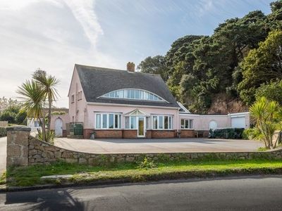 Detached house to rent in Albecq, Castel, Guernsey GY5