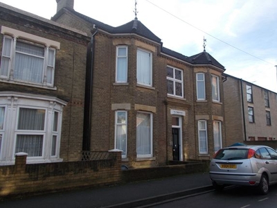 Detached house to rent in Alma Road, Southampton SO14