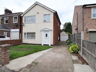 Detached house to rent in Bridge Road, Doncaster DN4