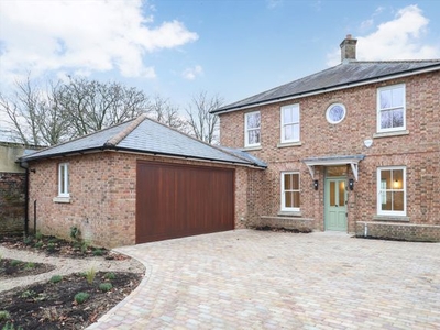 Detached house to rent in Bushy Park, Hampton Hill, Hampton, Middlesex TW12