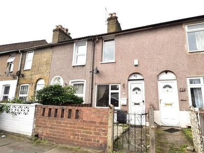 Detached house to rent in St. Albans Road, Dartford, Kent DA1