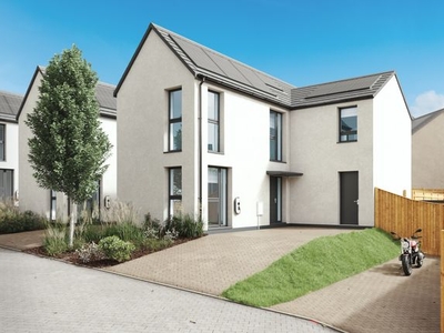 End terrace house for sale in Heol Y Creyr Bach, Swansea SA4