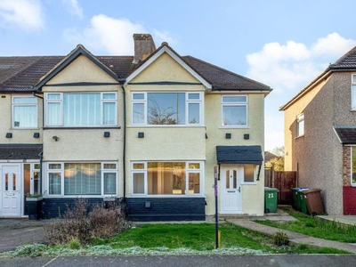 End terrace house to rent in Park Mead, Sidcup DA15