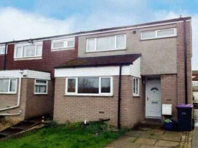 End terrace house to rent in Willowfield, Telford, Shropshire TF7