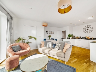 Apartment for sale - Greenwich High Road, SE10