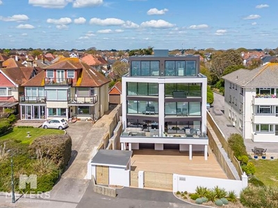 Flat for sale in Boscombe Overcliff Drive, Bournemouth BH5