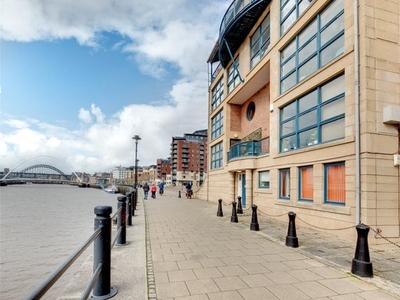 Flat for sale in Mariners Wharf, City Centre, Newcastle Upon Tyne NE1