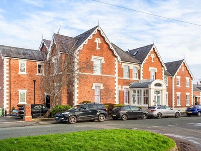 Flat for sale in Victoria Crescent, Chester, Cheshire CH4