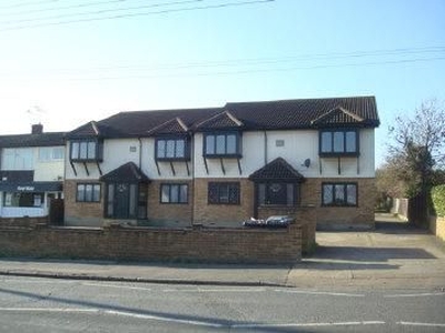 Flat to rent in Coley Court, High Road, Benfleet SS7