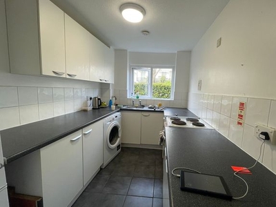 Flat to rent in Montpelier Terrace, Brighton BN1