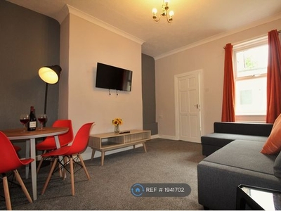 Flat to rent in Nicholson Terrace, Newcastle Upon Tyne NE12
