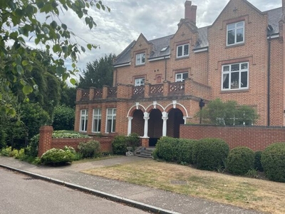 Flat to rent in Sandon Brook Manor, Sandon Brook Place, Sandon, Chelmsford CM2