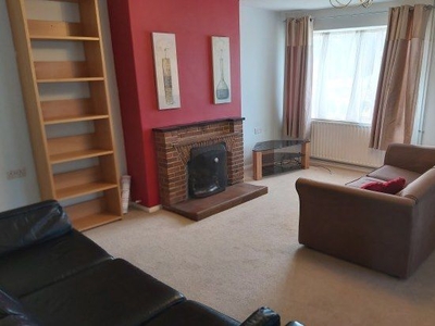 Flat to rent in St. Stephens Court, Canterbury CT2