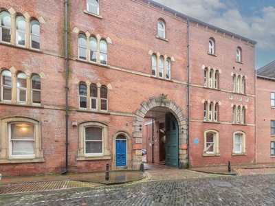 Flat to rent in The Chandlers, The Calls, Leeds LS2