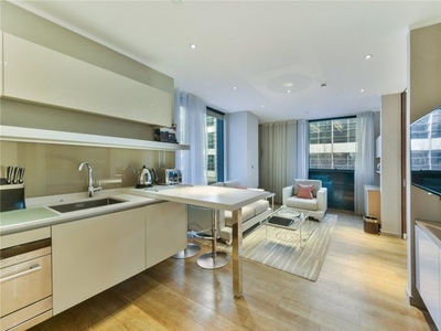 Flat to rent in Three Quays Apartments, 40 Lower Thames Street, London EC3R