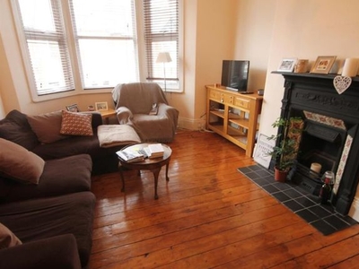 Maisonette to rent in Sandringham Road, Gosforth, Newcastle Upon Tyne NE3