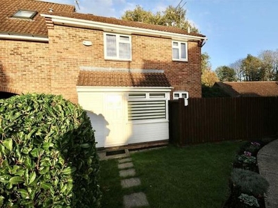 Property to rent in Woollaton Close, Grange Park, Swindon SN5
