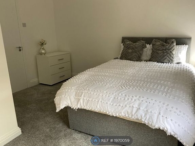 Room to rent in Burton Road, Derby DE1
