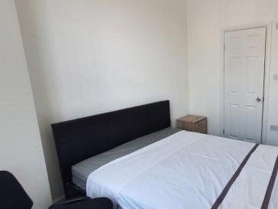 Room to rent in Earlsdon Avenue North, Coventry CV5