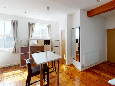 Studio flat for rent in Studio 401, 29A Upper Parliament Street, Nottingham, Nottinghamshire, NG1 2AP, NG1
