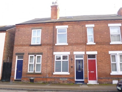 Terraced house to rent in Gladstone Street, Beeston NG9